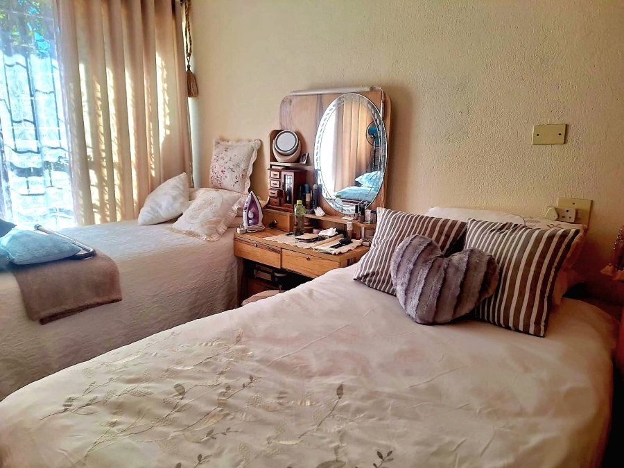 1 Bedroom Property for Sale in Miederpark North West